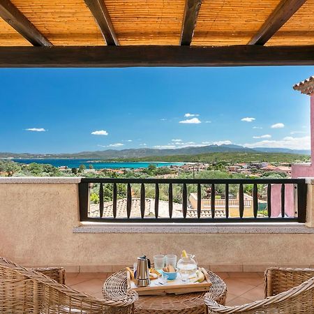 Homey Experience - Terrace Sea View Apartment Olbia Kültér fotó